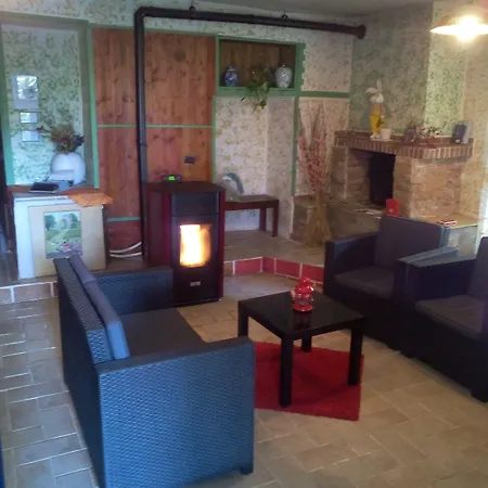 La Grotta Bed & Breakfast 4*