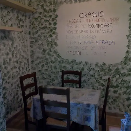 Bed & Breakfast La Grotta 4*