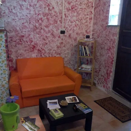 La Grotta Bed & Breakfast 4*