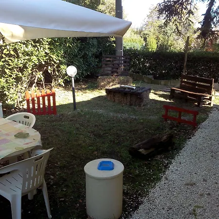 Bed & Breakfast La Grotta 4*